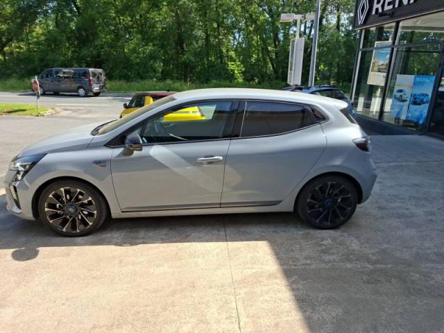 Renault Clio image 9