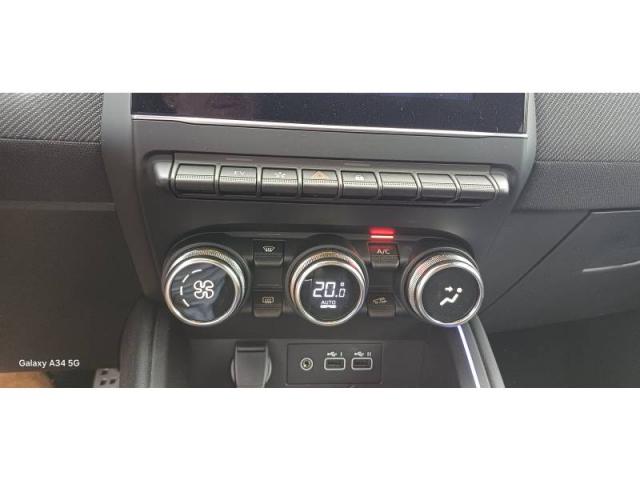 Renault Clio image 6