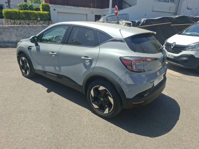 Renault Captur image 7