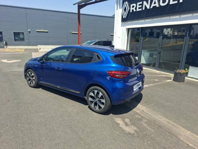 Renault Clio image 1