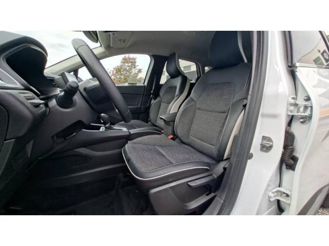 Renault Captur image 1