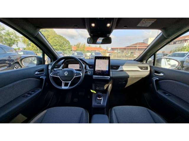 Renault Captur image 8
