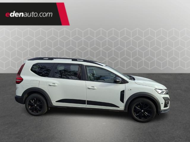 Dacia Jogger image 1