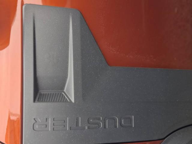 Dacia Duster image 8