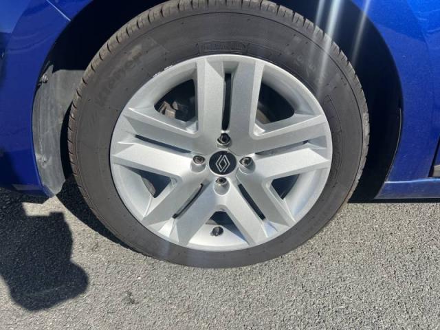 Renault Clio image 9