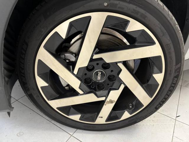 Mini Countryman image 4
