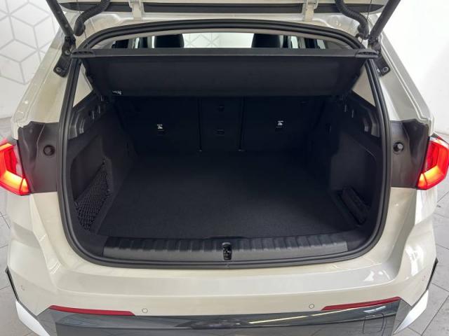 Bmw X1 image 1