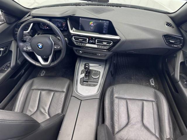 Bmw Z4 image 2