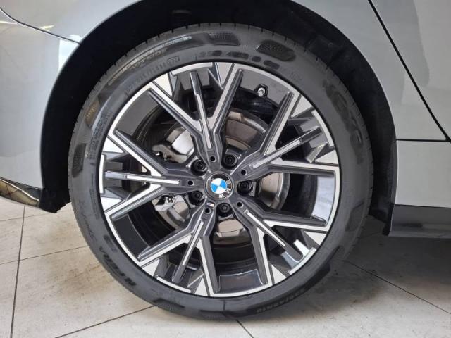 Bmw Série 1 image 8