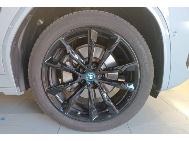 Bmw X3 image 2