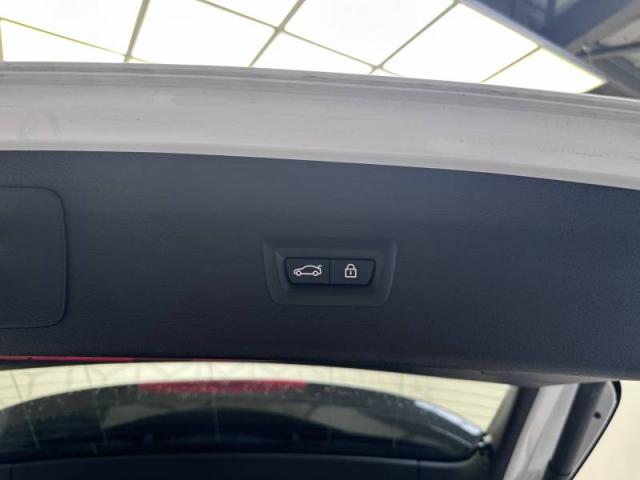 Bmw X1 image 3