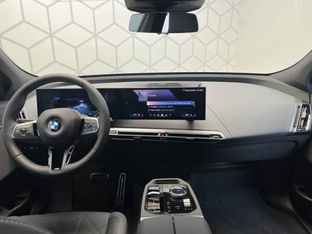 Bmw Ix image 3