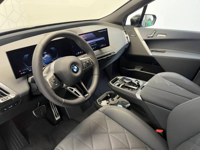 Bmw Ix image 8