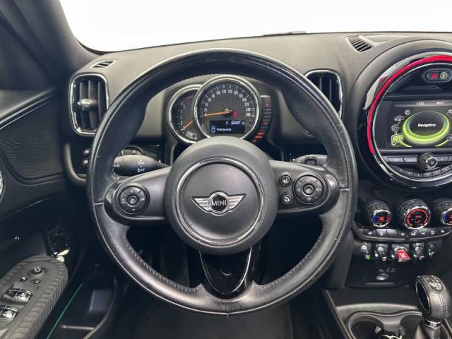 Mini Mini image 9