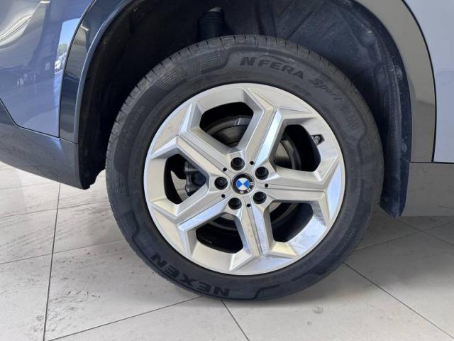Bmw X1 image 7
