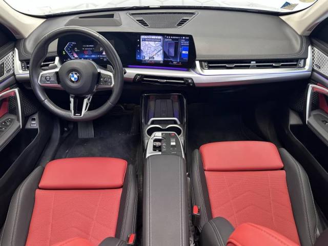 Bmw X1 image 1