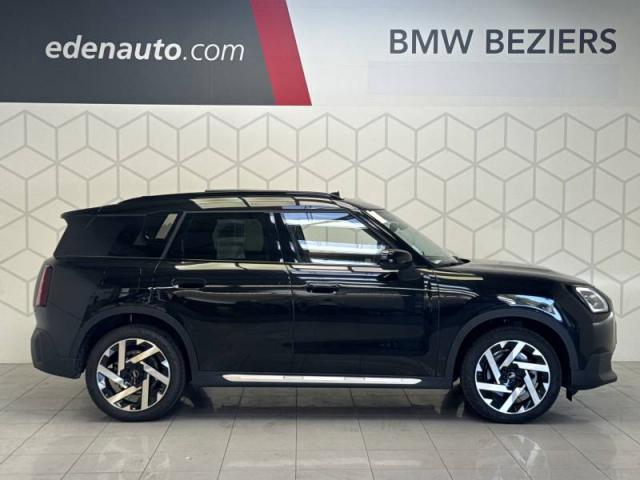 Mini Countryman image 2