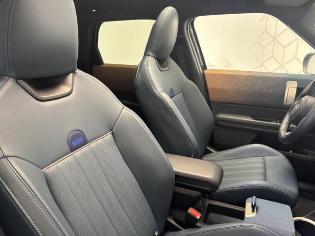 Mini Countryman image 9