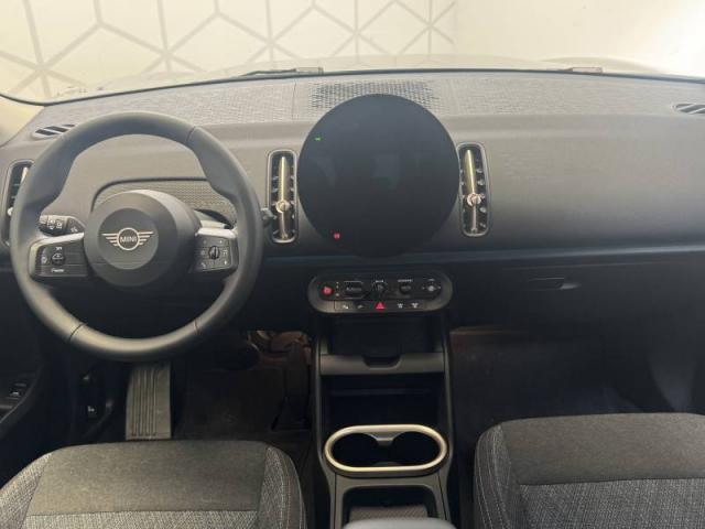 Mini Countryman image 9