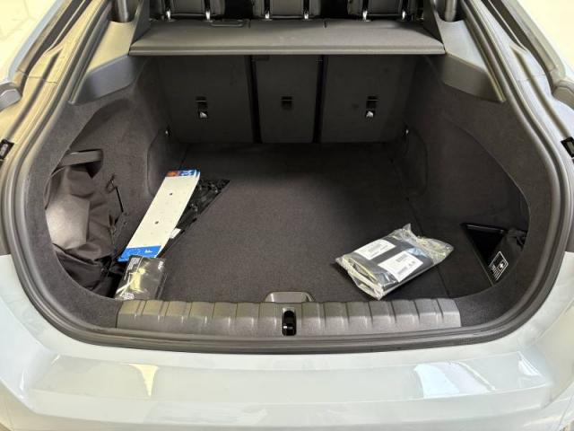 Bmw I4 image 2