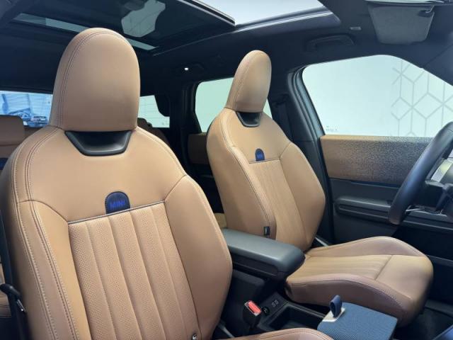 Mini Countryman image 9