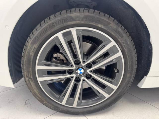 Bmw Série 1 image 9