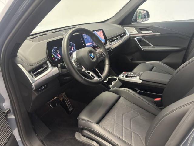 Bmw X1 image 2