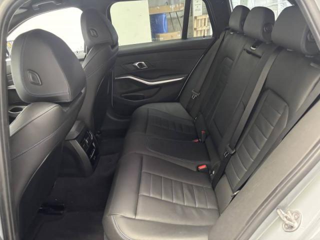 Bmw Série 3 image 9