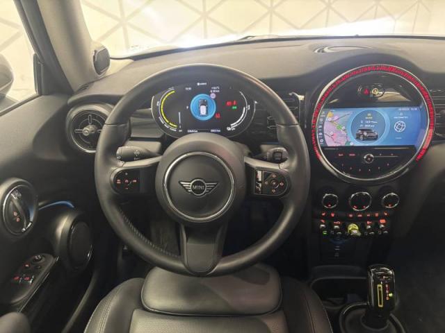 Mini Mini image 6