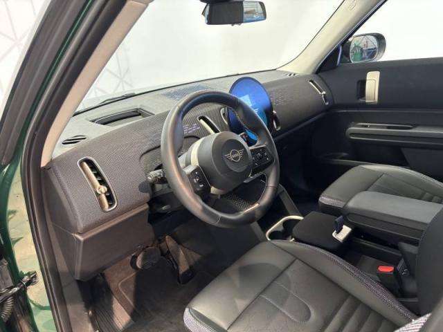 Mini Countryman image 3