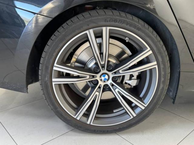 Bmw Série 3 image 9