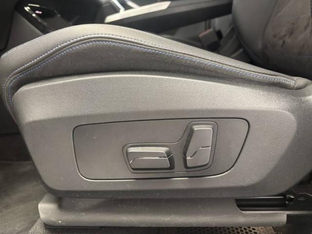 Bmw X1 image 1