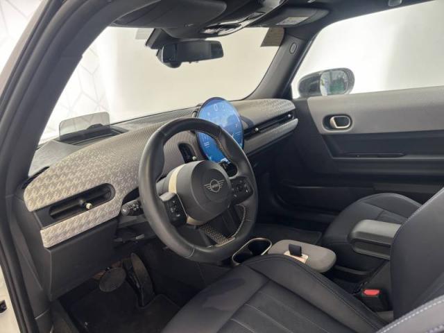 Mini Cooper image 9