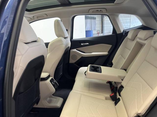 Bmw Serie 2 image 9
