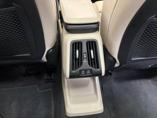 Bmw Serie 2 image 1