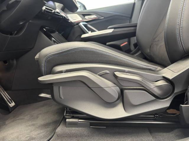 Bmw X1 image 1