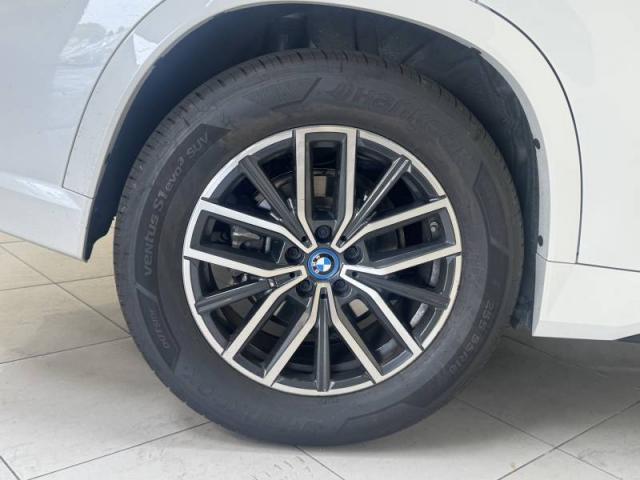 Bmw X1 image 2