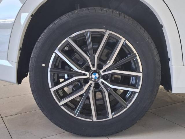 Bmw X1 image 1