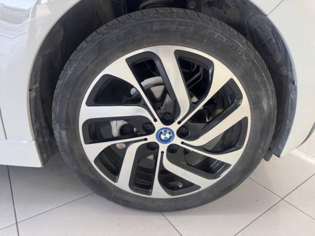 Bmw I3 image 9