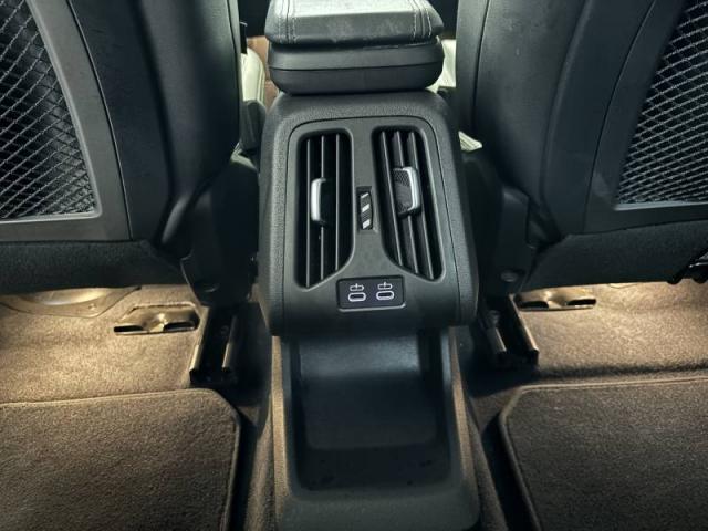 Bmw X1 image 1