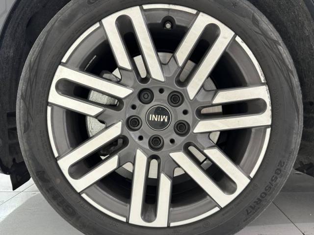Mini Cooper image 1