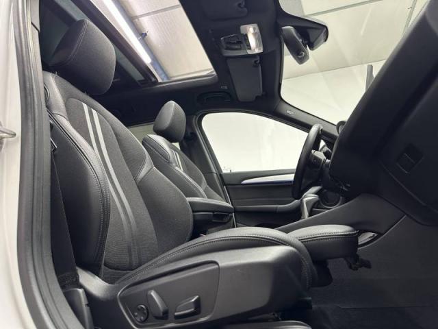 Bmw X1 image 8