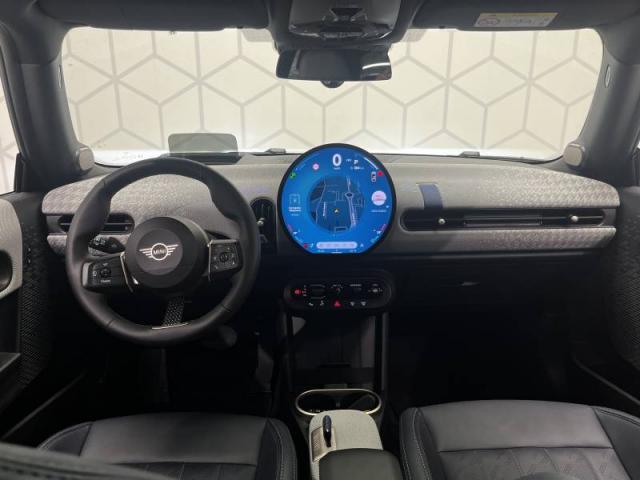 Mini Cooper image 1