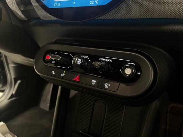 Mini Cooper image 9