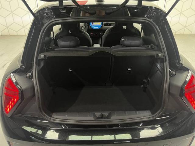 Mini Cooper image 4