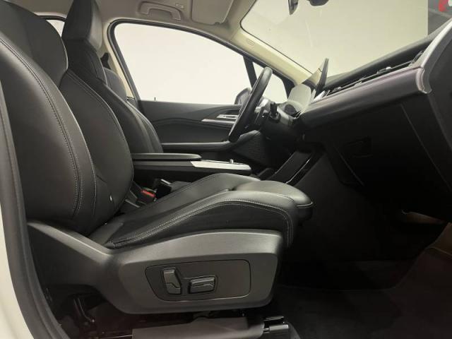 Bmw Serie 2 image 3