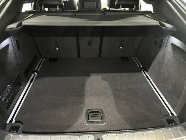Bmw X4 image 1