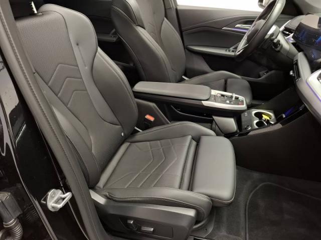 Bmw X1 image 2