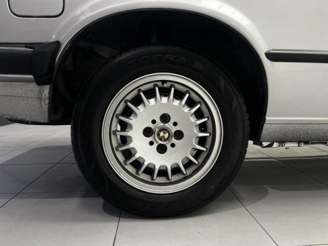 Bmw Série 3 image 3