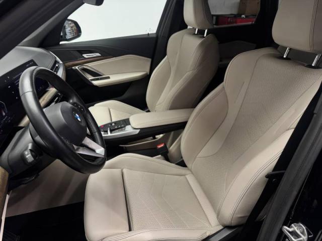 Bmw X1 image 2
